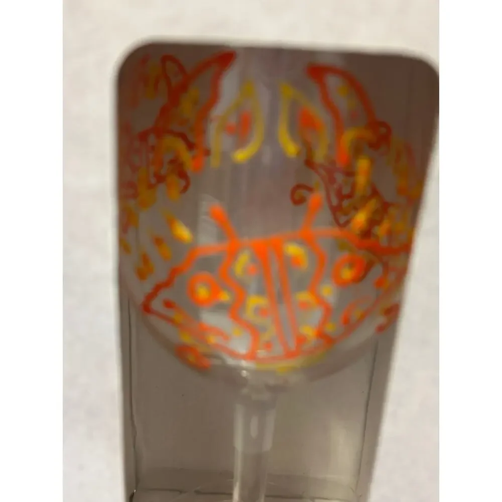 Izzy Oliver Impasta Impressions hand painted 15 oz wine glass crab design
